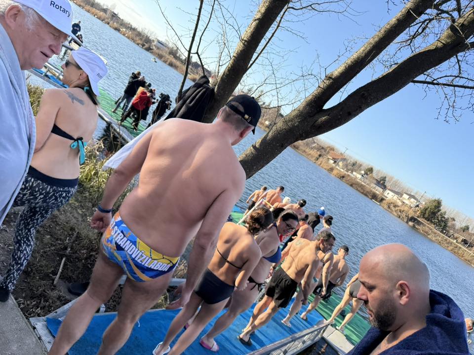 Jeges csobbanás 2026 Szolnok